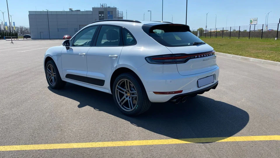 Porsche Macan S