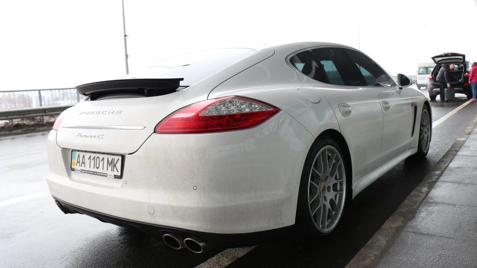 Porsche Panamera "casual elegance" 2