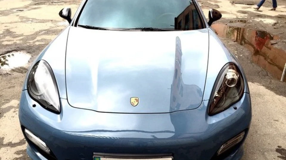 Porsche Para GTS Ethnic Fury 3