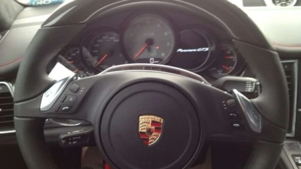 Porsche Panamera GTS 2