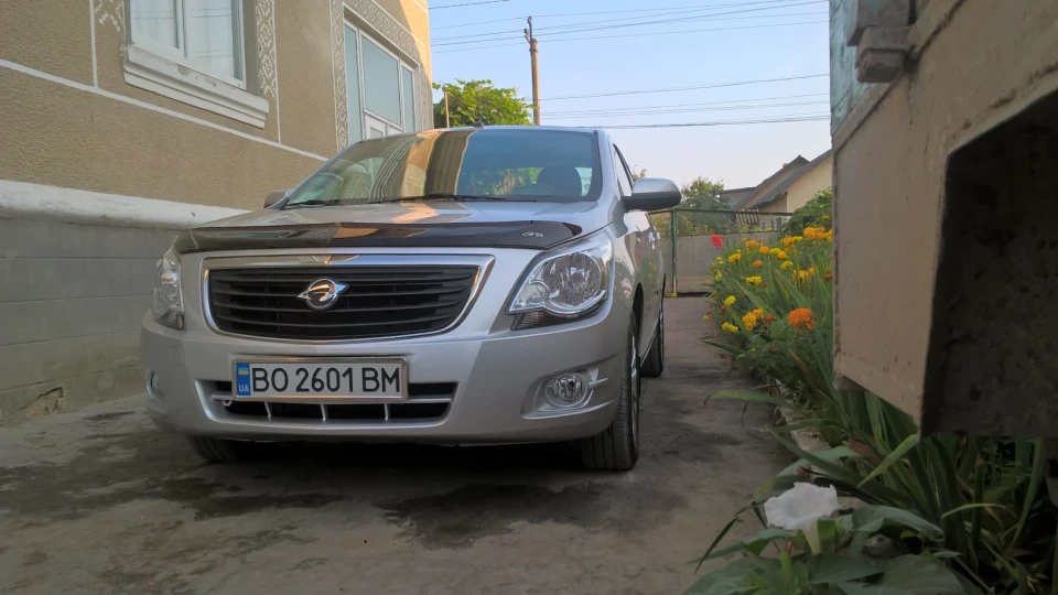Ravon R4 сріблястий РАВЛИК