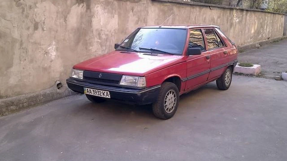 Renault 11 3
