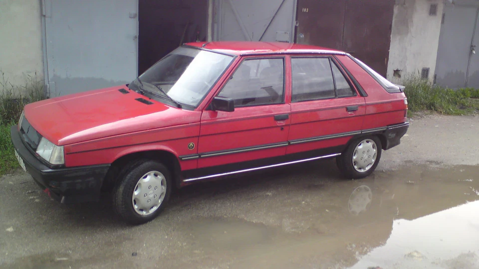 Renault 11 1.4 ластівка