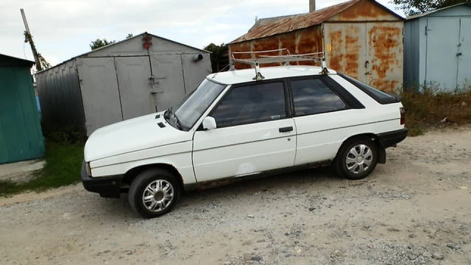 Renault 11 1.6D Шустрила 5