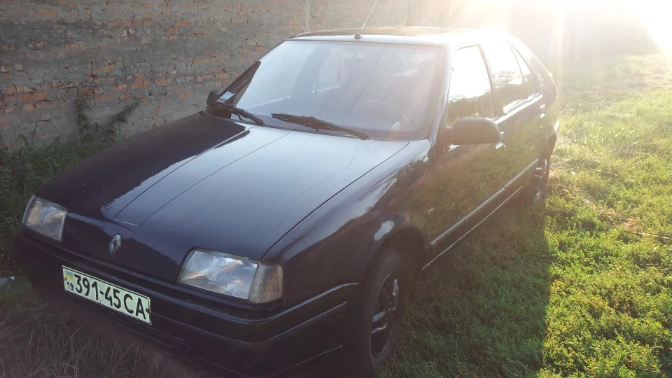 Renault 19 3