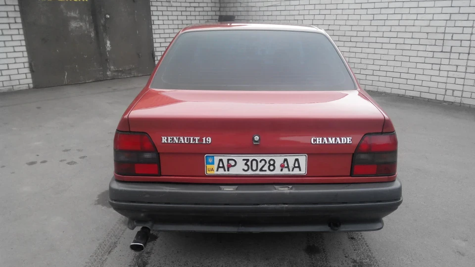 Renault 19 4