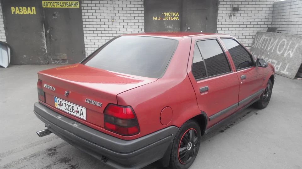 Renault 19 5