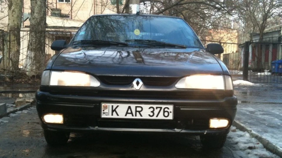 Renault 19 2