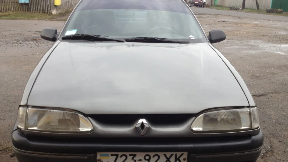 Renault 19 3