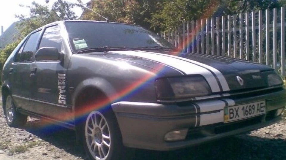 Renault 19 5