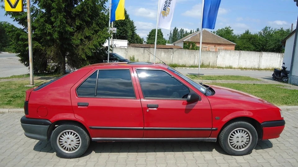 Renault 19 4