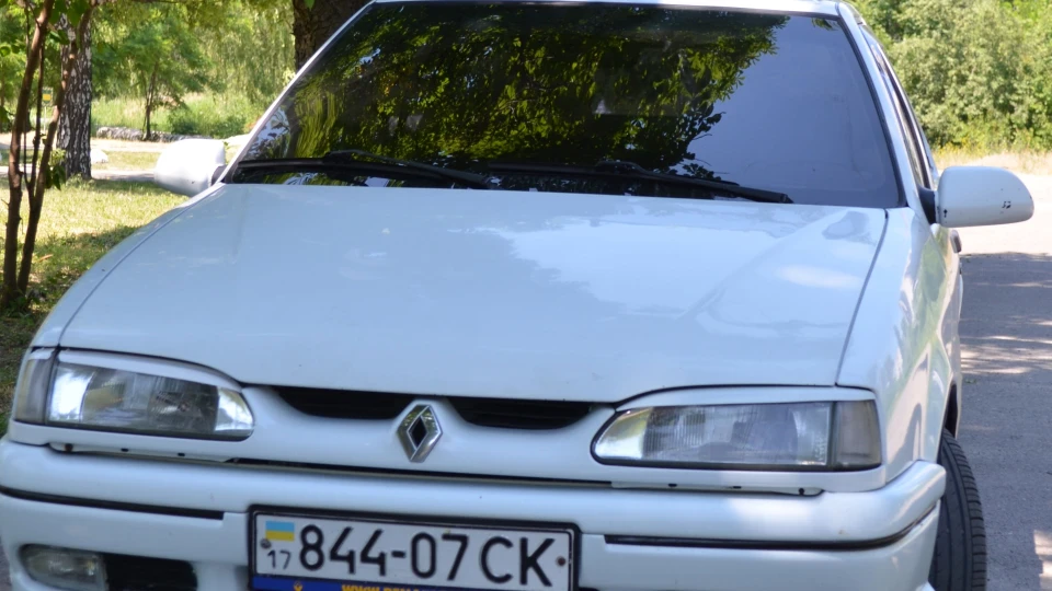 Renault 19 2