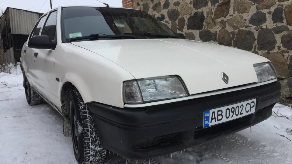 Renault 19 1.4 65 л.с 3