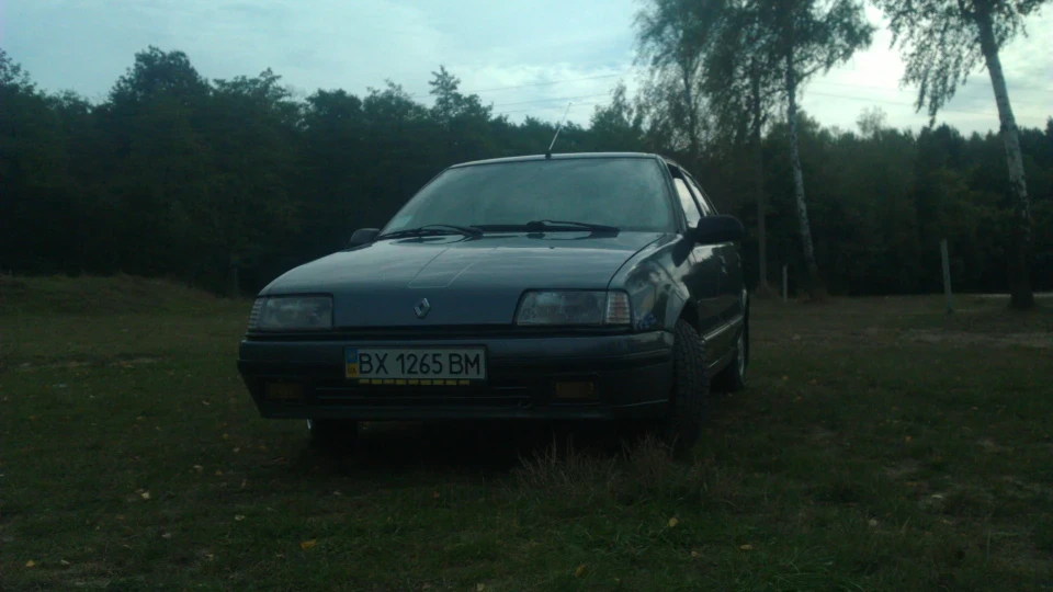 Renault 19 1.7 GTX 4