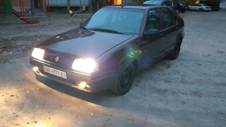 Renault 19 1,7 моно f3n 2