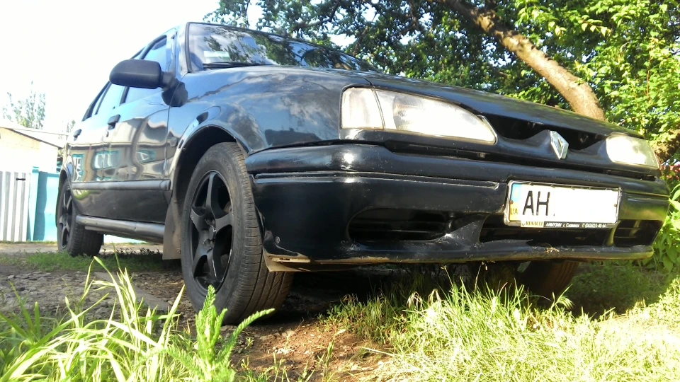 Renault 19 1.9D Тарахтуш 3