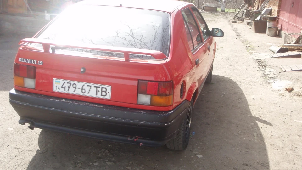 Renault 19 F3N/742 2
