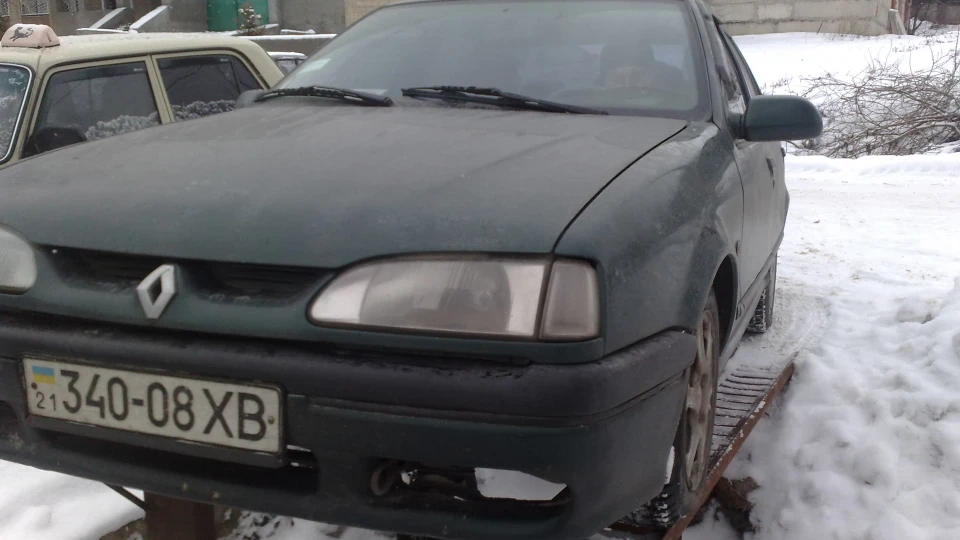 Renault 19 F3P706, JB3 4