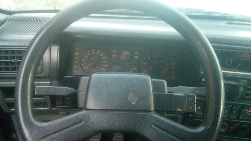 Renault 19 Французька зубила 2
