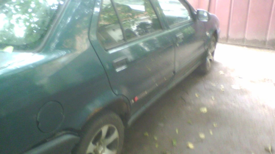 Renault 19 Поджопне зубило 3