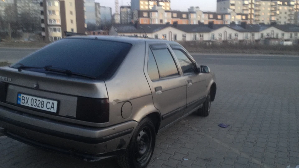 Renault 19 Ракель 2