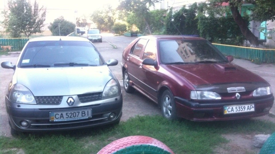 Renault 19 Вишнева дев'ятнашка 2