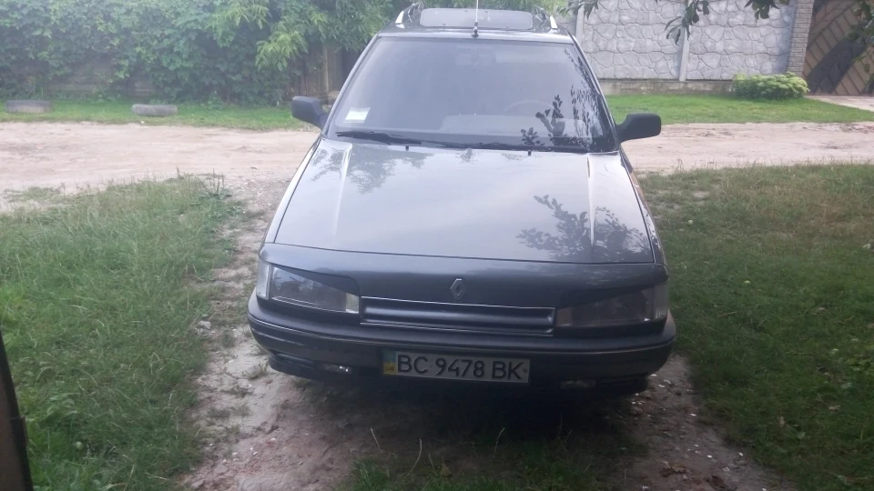 Renault 21 3