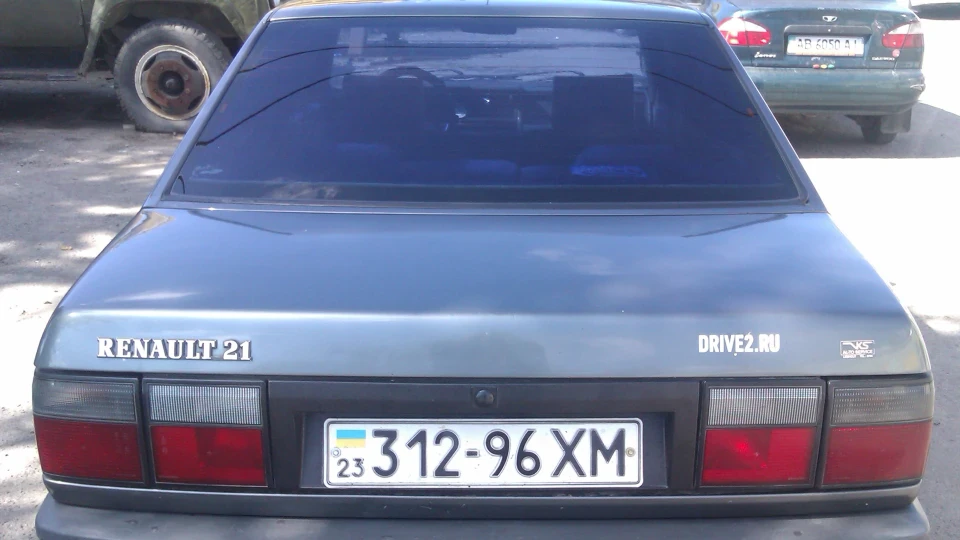 Renault 21 2