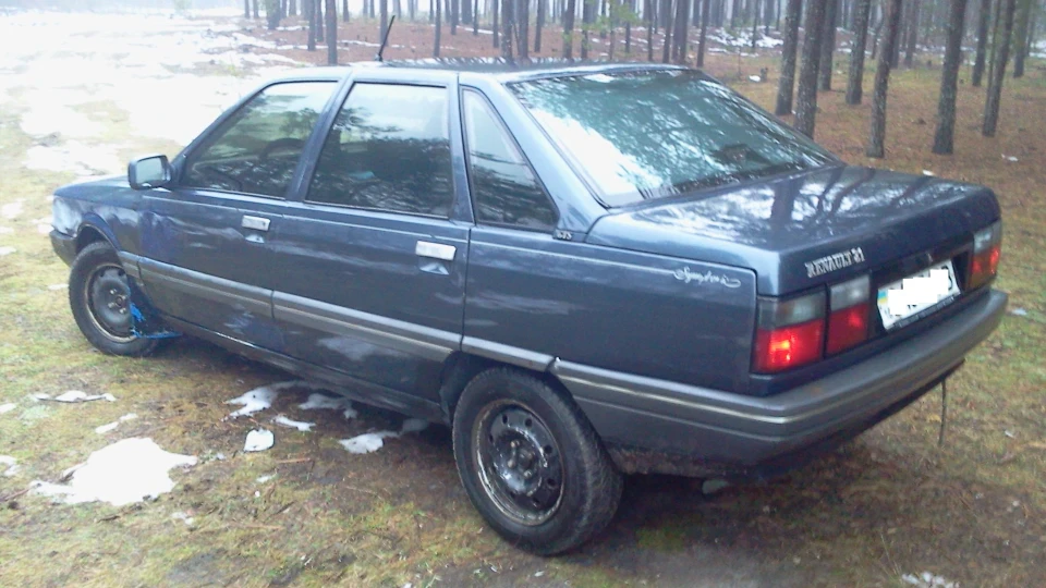 Renault 21