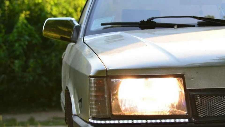 Renault 21 1.7 GTX 3