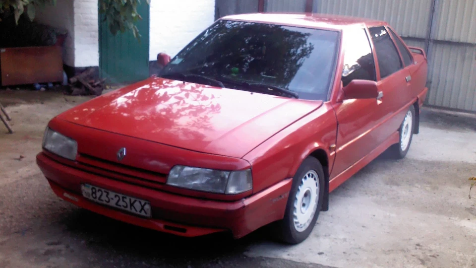 Renault 21 2.0 turbo 2