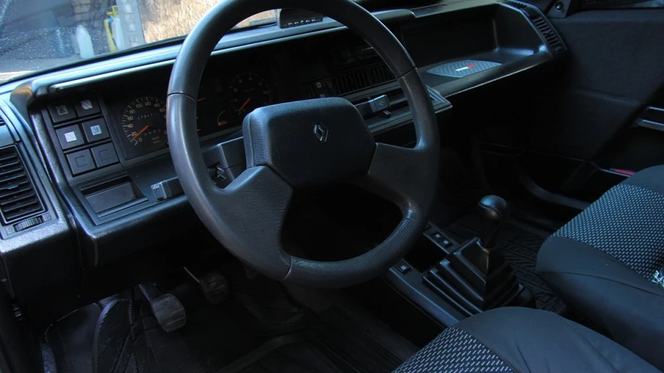 Renault 21 le Vétéran 3