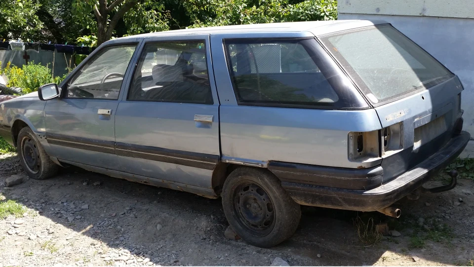 Renault 21 NEVADA 1.7 2