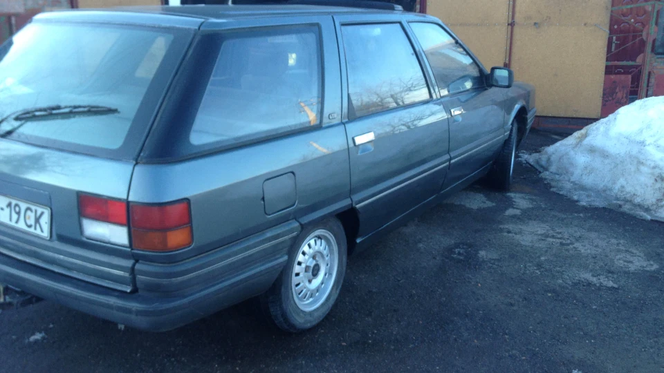 Renault 21 Nevada GTD 4
