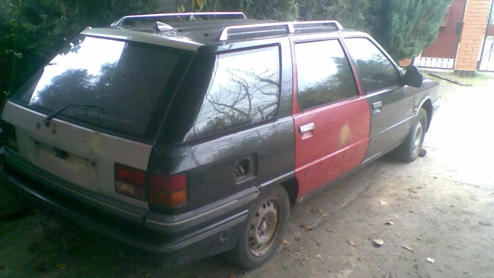 Renault 21 Nevada GTX 2