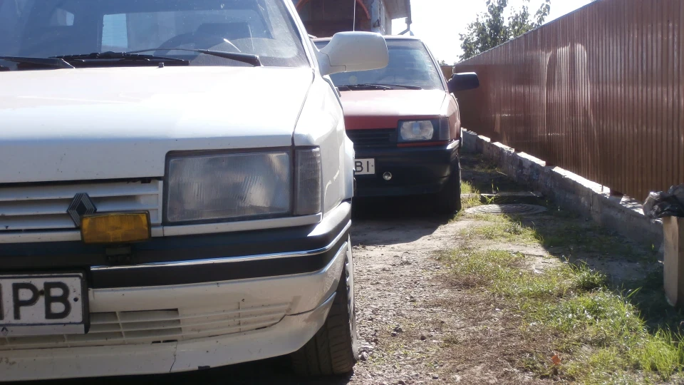 Renault 21 Саванна
