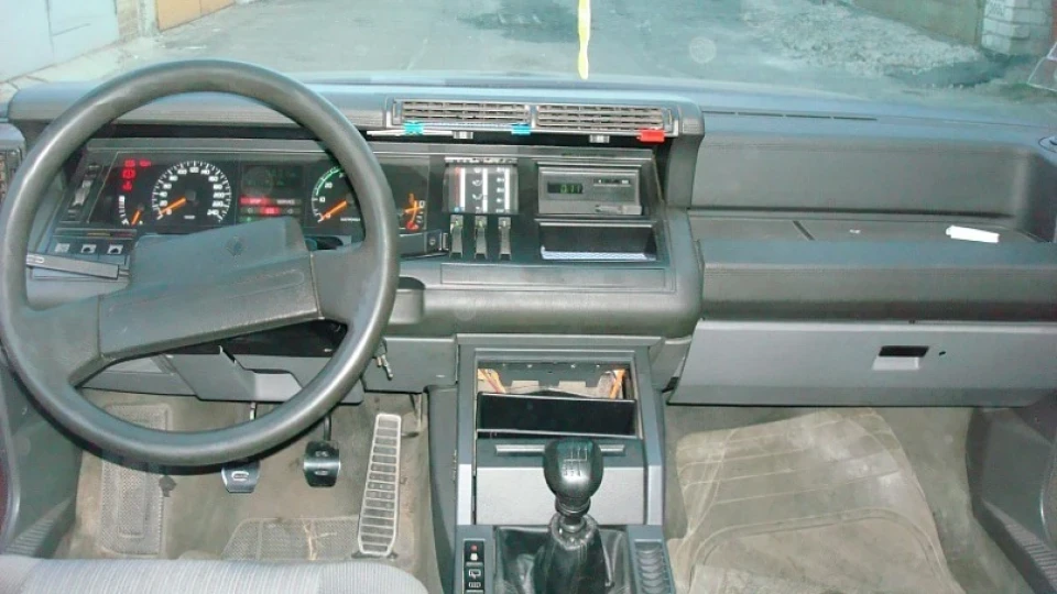 Renault 25 2