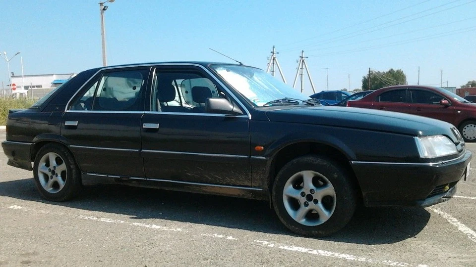 Renault 25 2