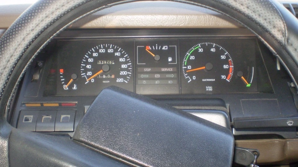 Renault 25 GTS J6R 2.0 3