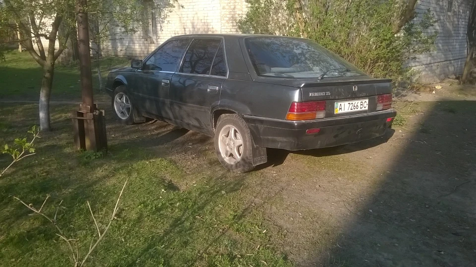 Renault 25 комфортний француз