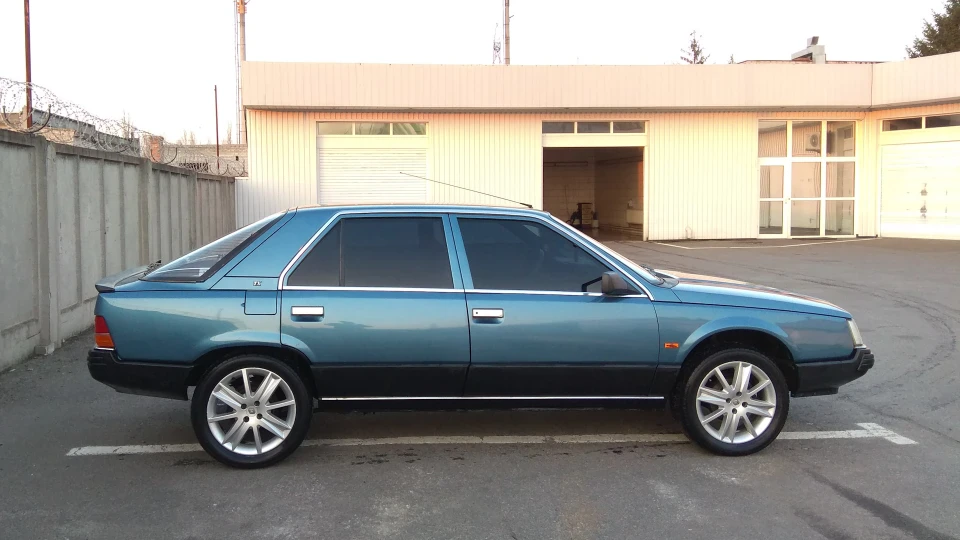 Renault 25 Синя перлина 4