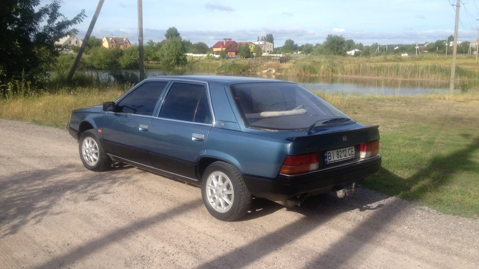 Renault 25 Синя перлина 5