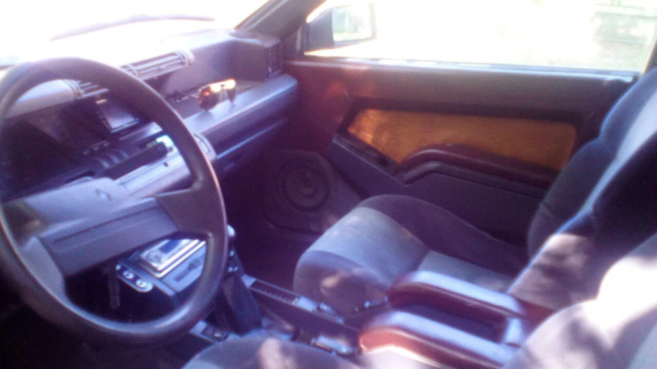 Renault 25 Тореда