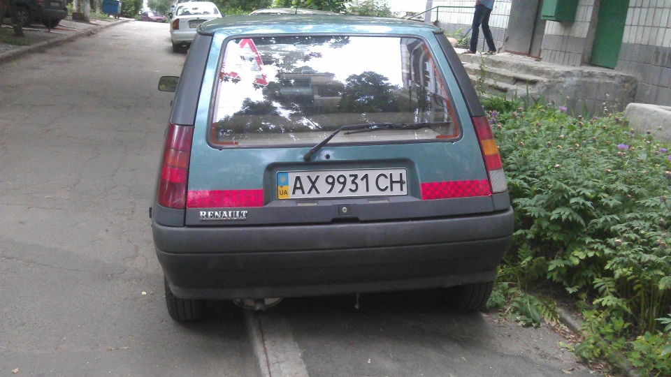 Renault 5 GTL 2