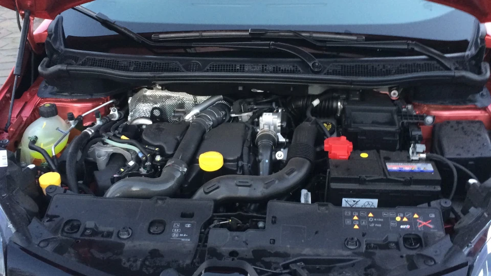 Renault Captur Червоний металік 1.5 dci 5