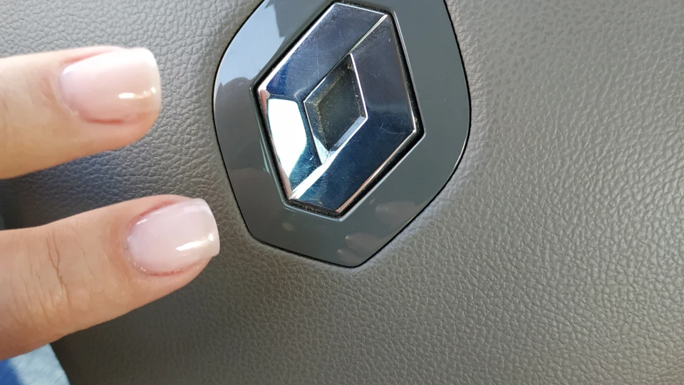 Renault Captur Пухирців