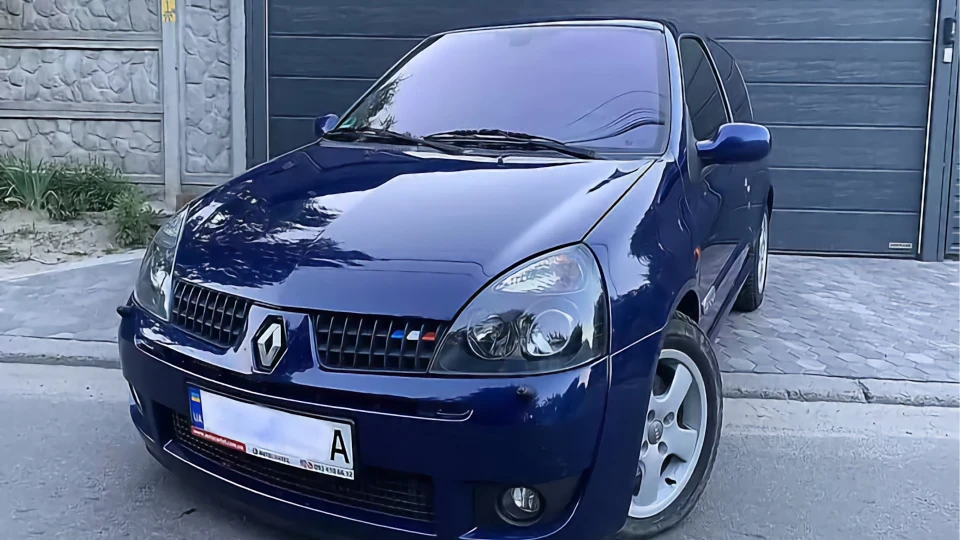 Renault Clio Sport RS 2.0