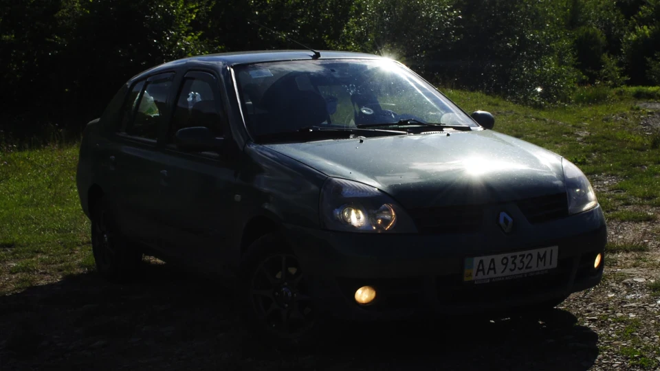 Renault Clio Symbol 2