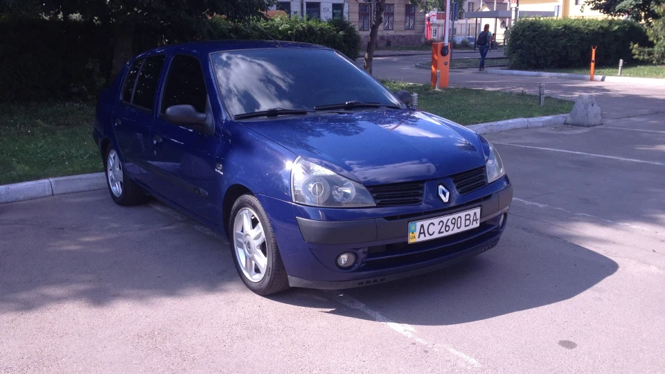 Renault Clio Symbol 3