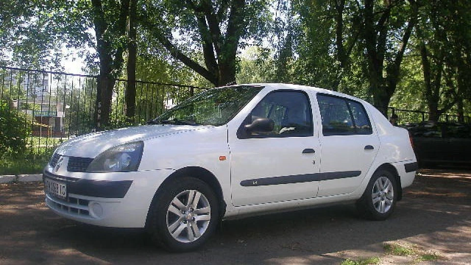 Renault Clio Symbol 3